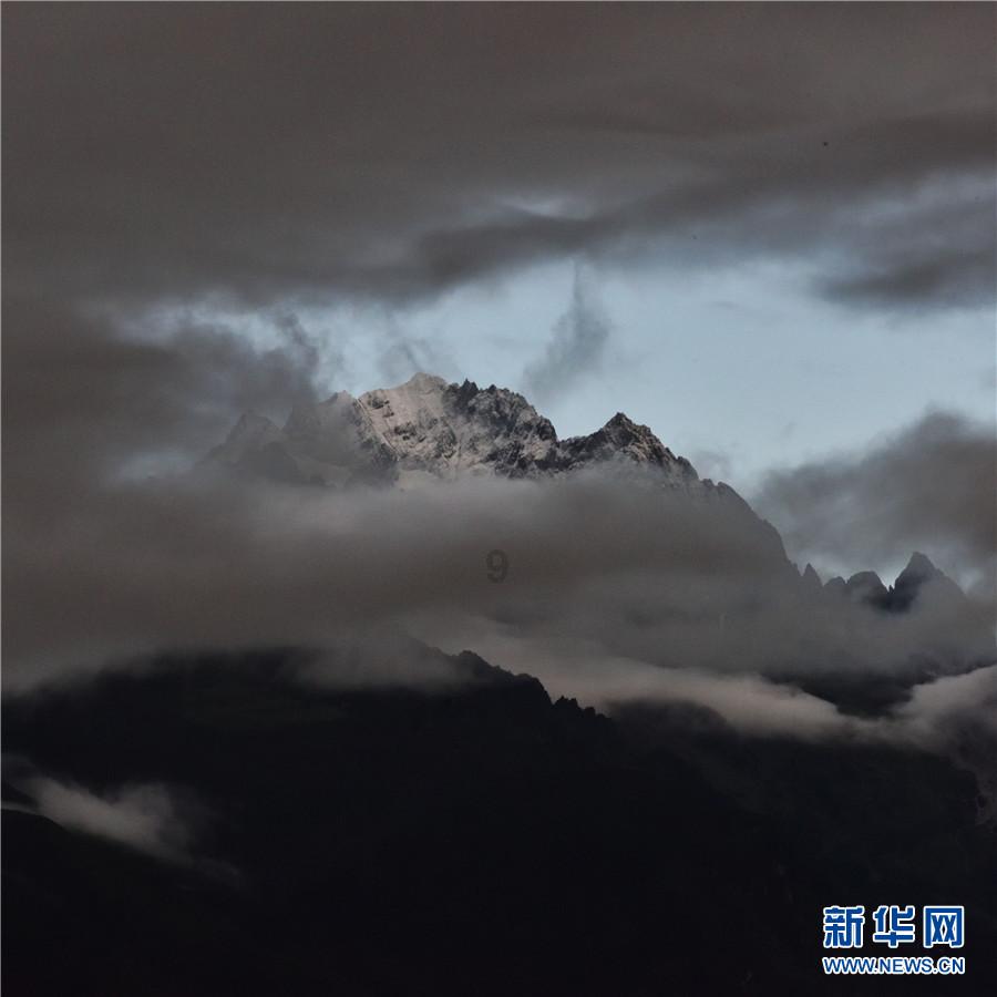 逃离太空站