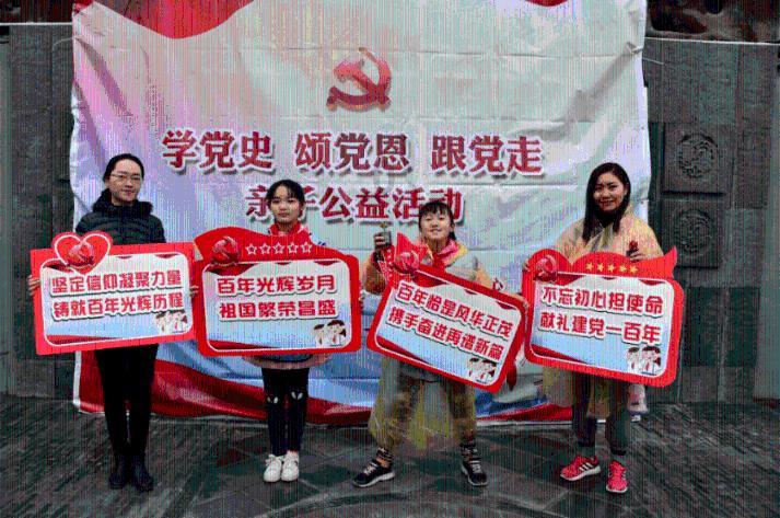 2-1!中国队绝境爆发,创17年纪录,宋凯豪赌世预赛,抢世界名帅
