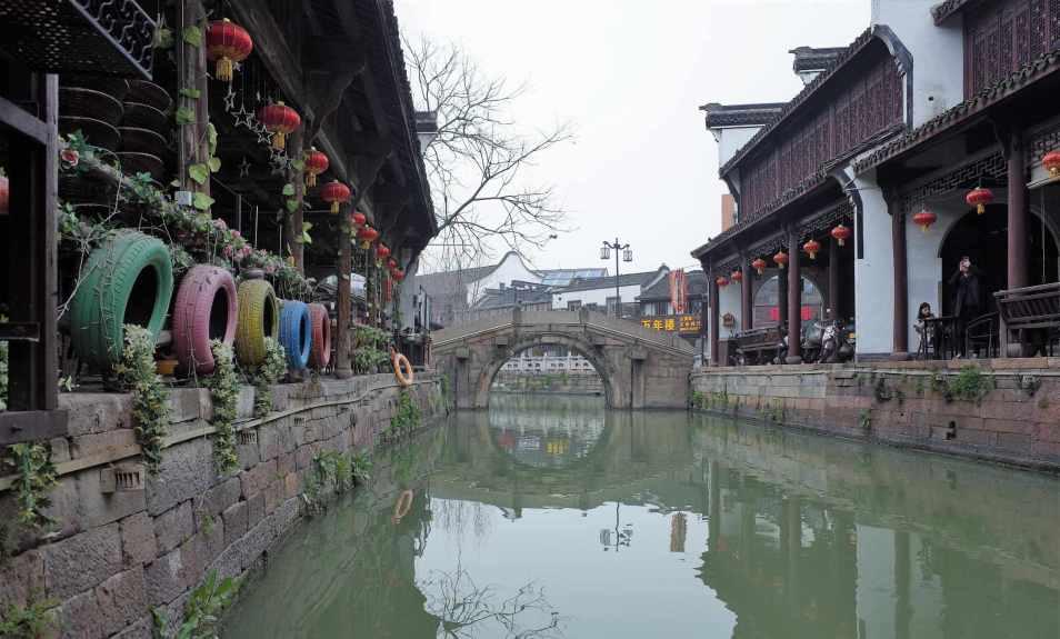 朱见深独宠万贵妃,但他真的6年不知亲生子?背后或许是个“局”