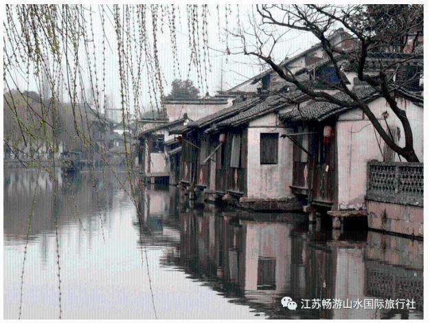 后腰的肌肉里有硬块而且痛是什么原因游戏画面