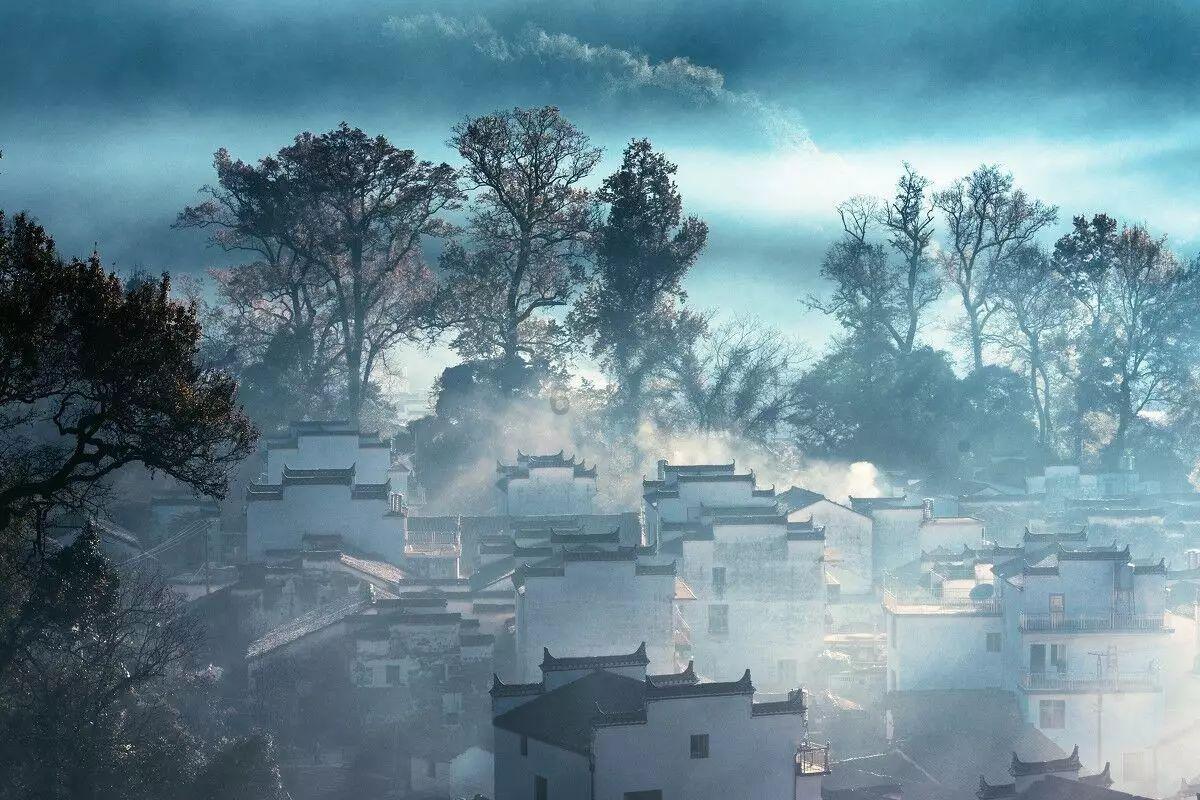 江畔独步寻花表达了诗自在闲适的心情对吗?游戏画面